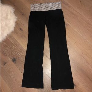 Victoria Secret Pink yoga pants